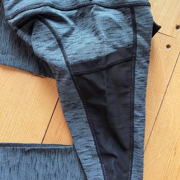 Mesh panel legging - Picture 4 of 10